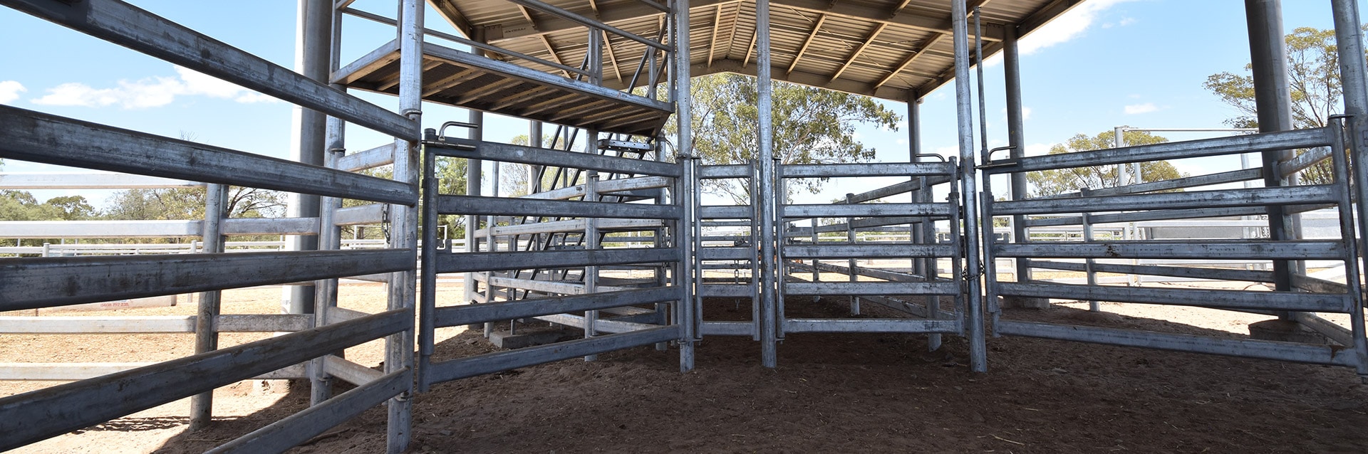 Tropical Breed Cattle Yard Features - ProWay